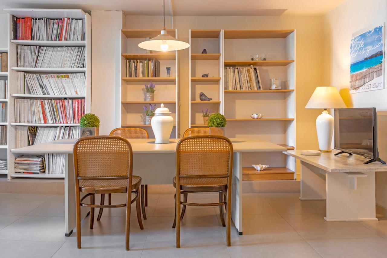 Rhodes City Couple'S Getaway , Modern Amenities & Sophisticated Style 아파트 외부 사진